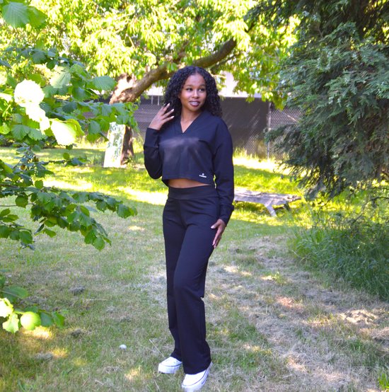 Basic zwarte broek met hoge taille